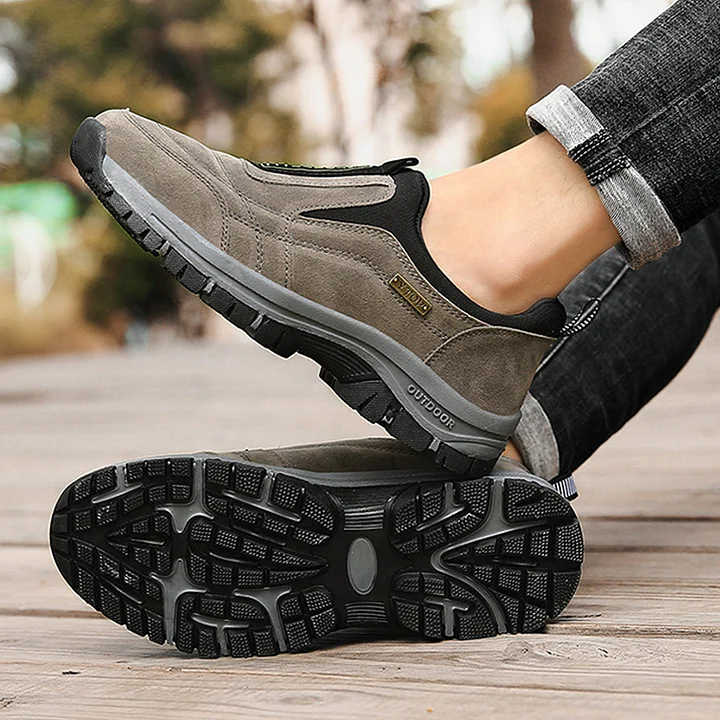 Clearance Sale 70% OFF🔥Unisex Outdoor Slip-On Sneakers – Perfect for Travel, Work, and Daily Adventures